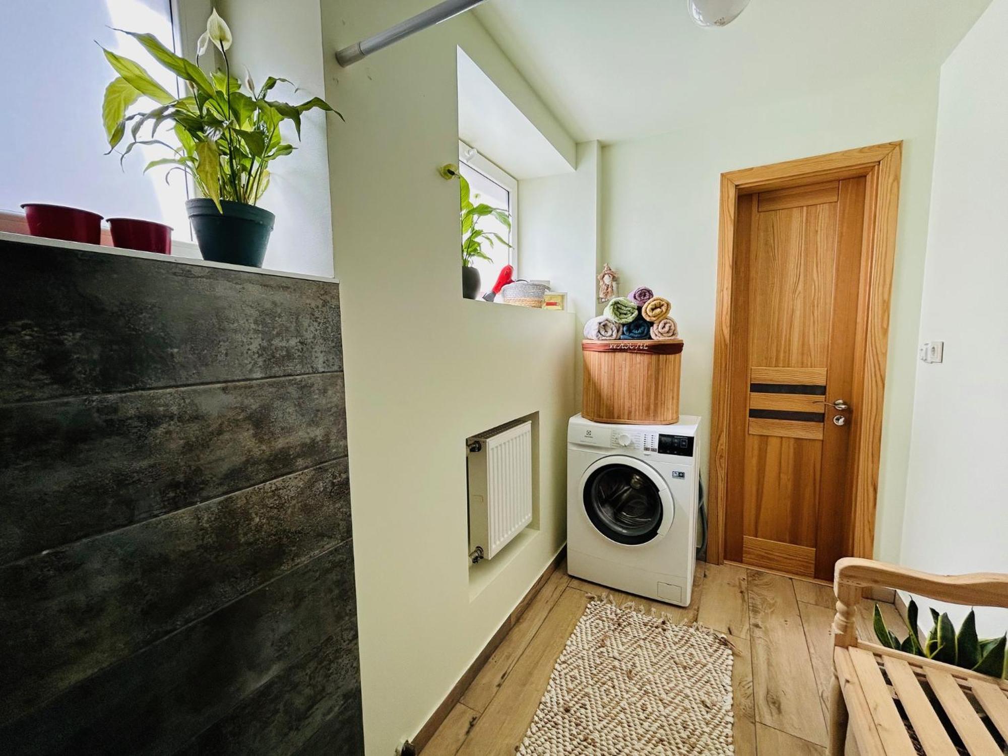 Three Bedroom With Two Terraces For 7people+baby Kaunas